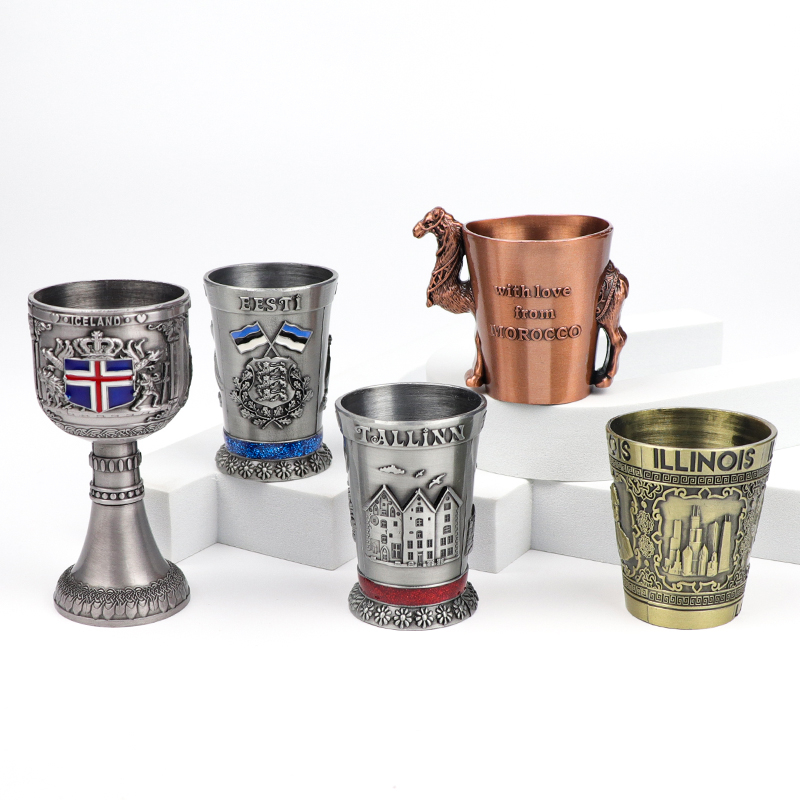 Custom Design Antique Style Die Casting Unique Tequila Vodka Tourist Souvenir Metal Shot Glass