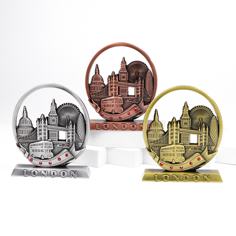 Customised Design Zinc Alloy London Tourist Souvenir Metal Table Decorative Sculpture Ornament Figurine