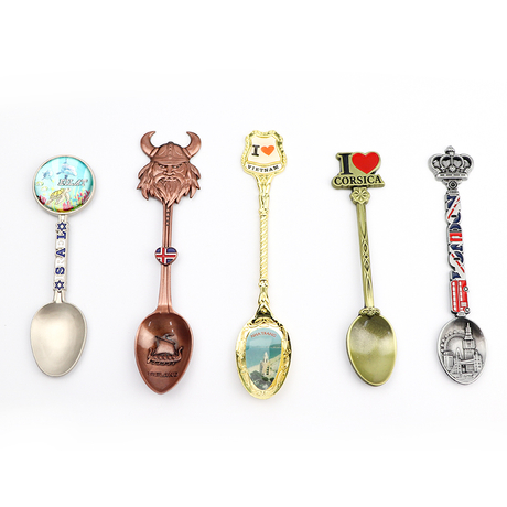 Customized Logo Antique Gold Copper Plated Metal Spoon Countries Tourist Souvenir Spoon