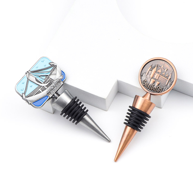 Customized Design Reusable Souvenir Metal Vacuum Red Wine Cork Bottle Stopper