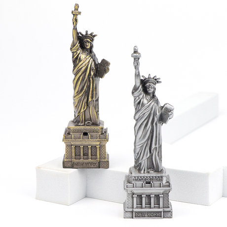 Custom Famous Landmark New York Souvenir Sculpture Statue of Liberty Metal Figurine Ornament